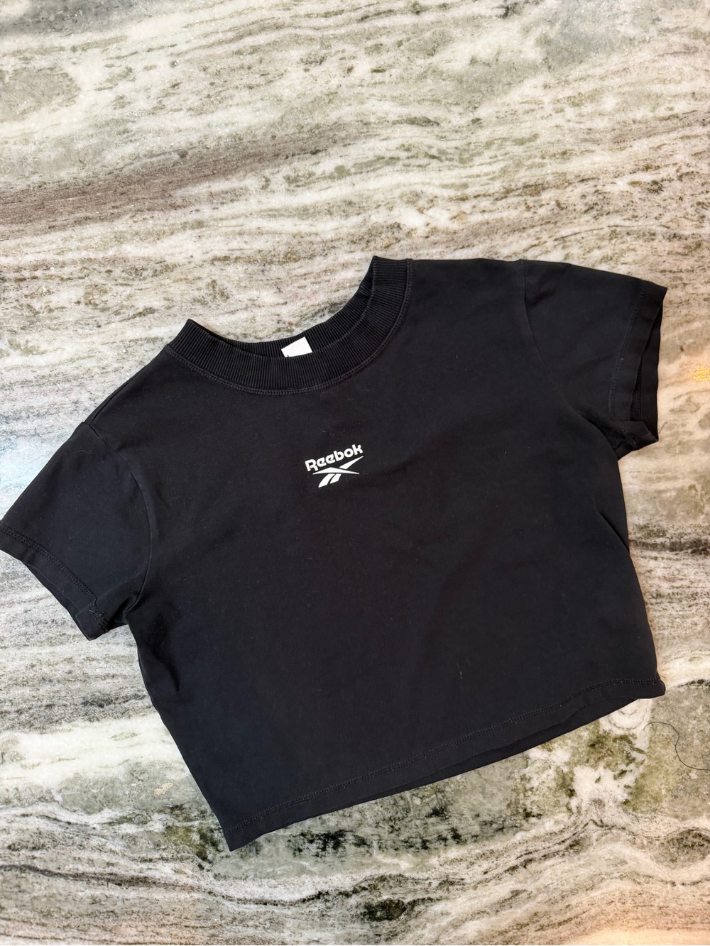 Reebok Black Cropped Logo Tee